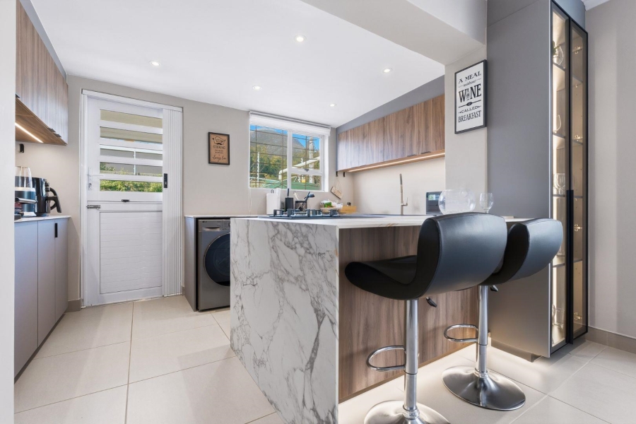 To Let 3 Bedroom Property for Rent in Northshore Western Cape